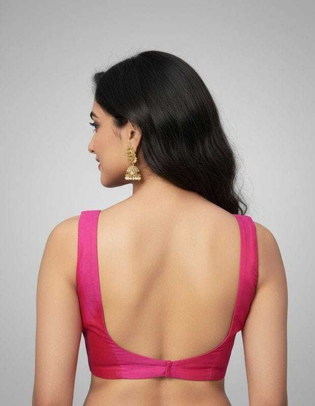 Basic Sleeveless Blouse